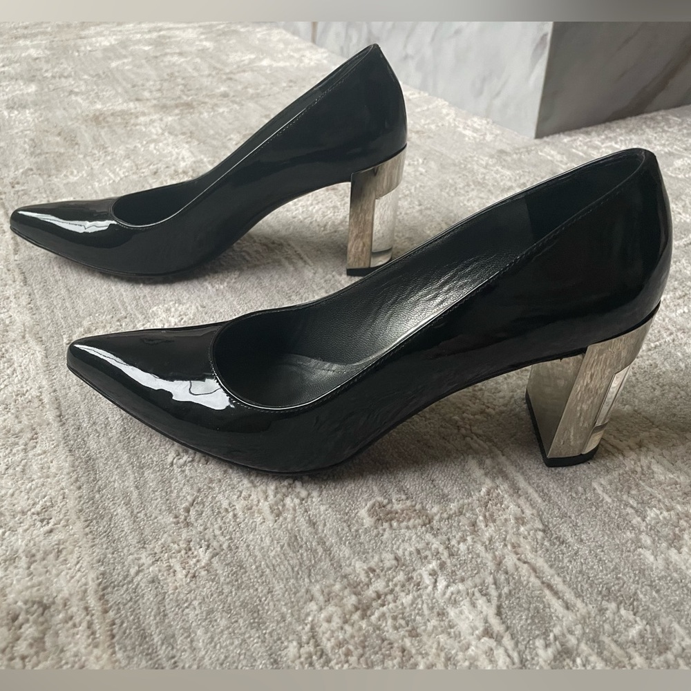 Stuart Weitzman Black Patent Leather Pump with Clear Heel